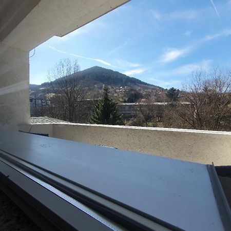 Apartments Arna Visoko Bagian luar foto