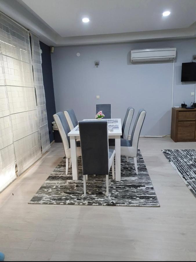 Apartments Arna Visoko Bagian luar foto