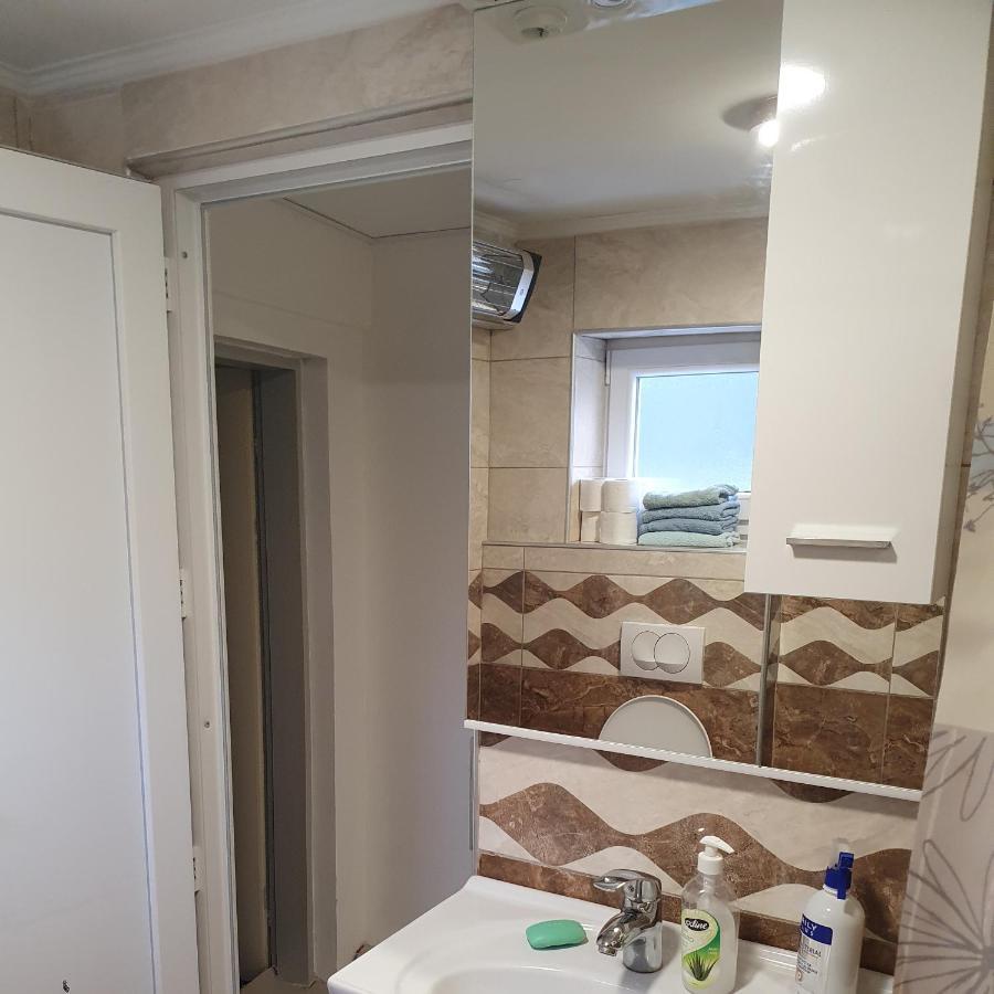 Apartments Arna Visoko Bagian luar foto
