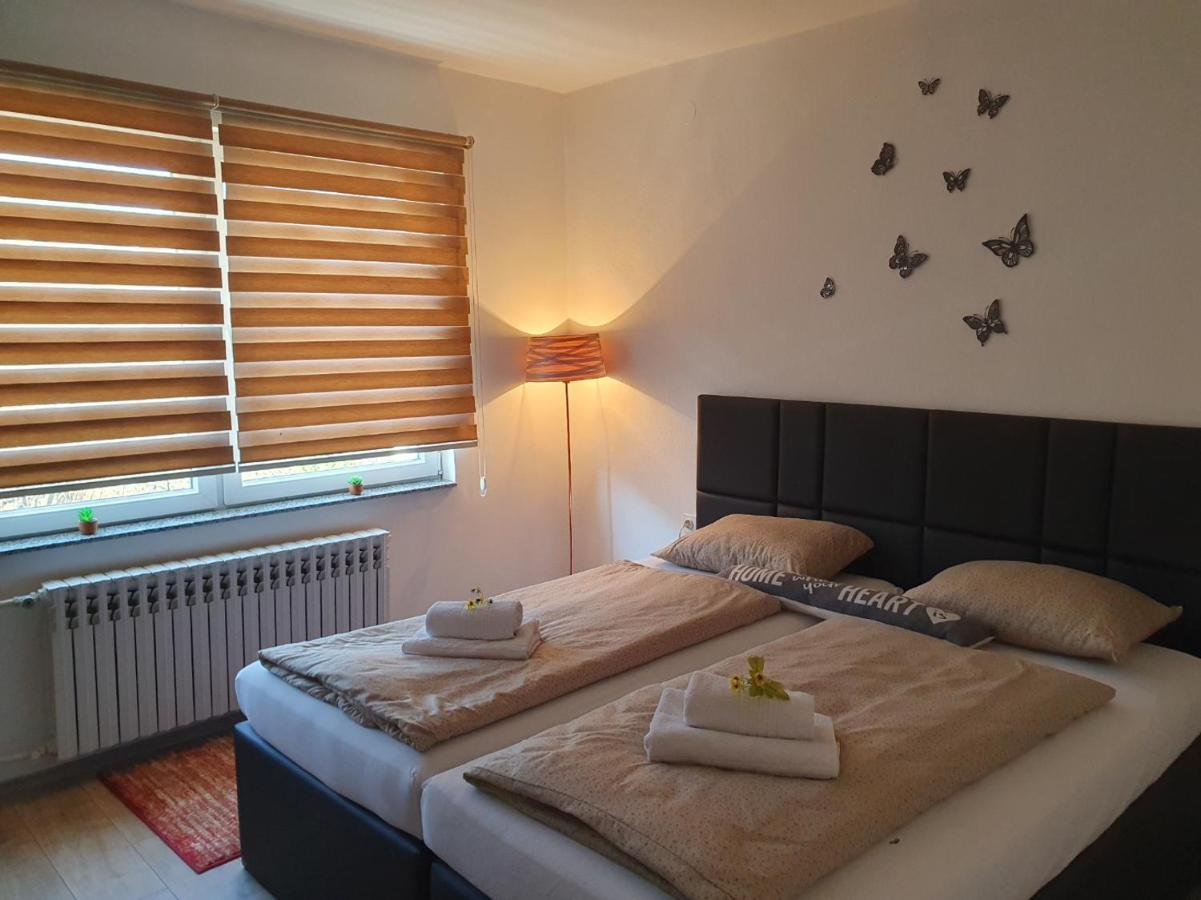 Apartments Arna Visoko Bagian luar foto