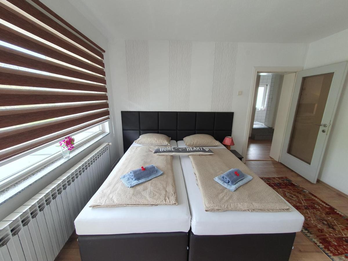 Apartments Arna Visoko Bagian luar foto